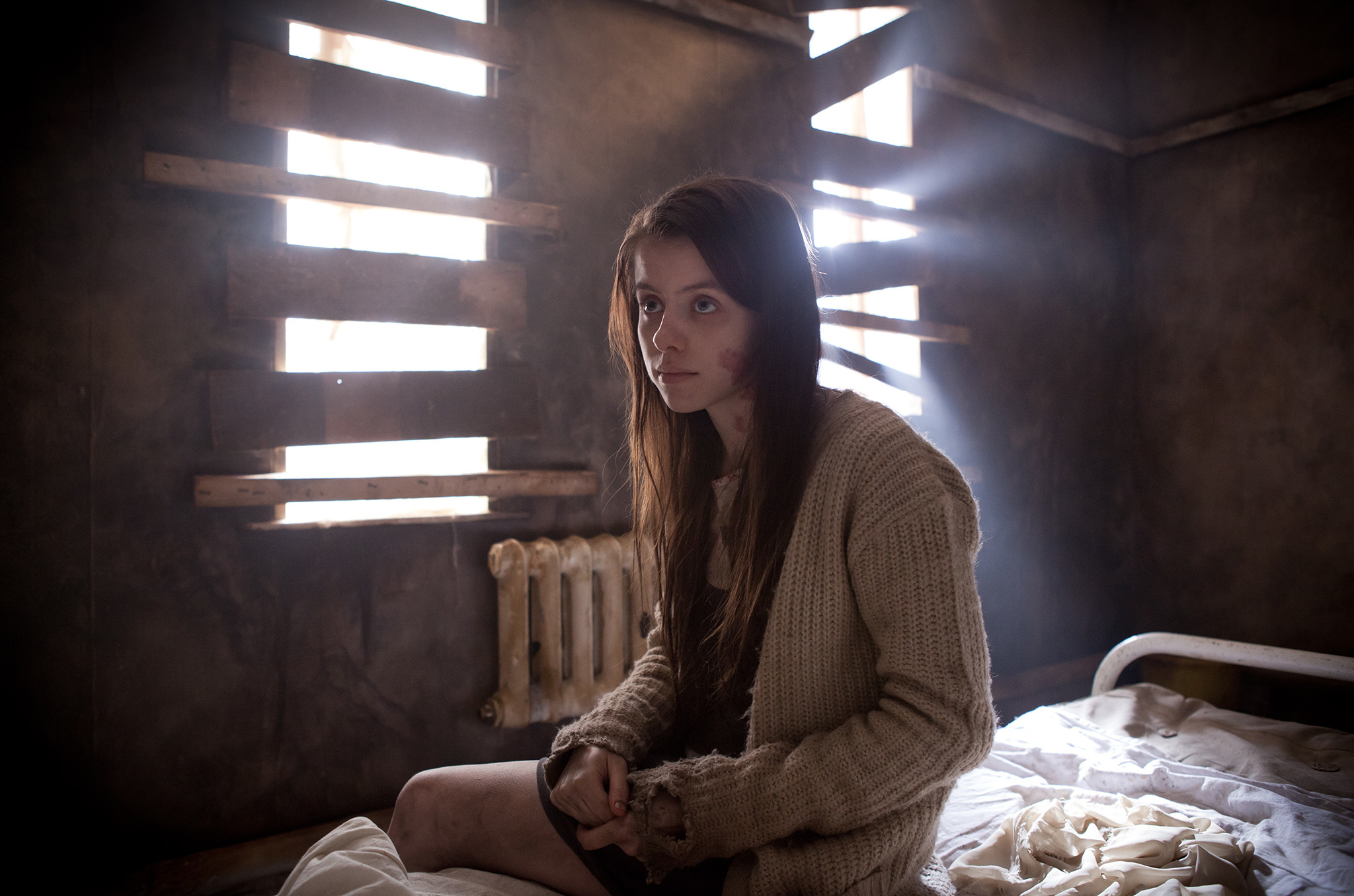 دانلود فیلم The Seasoning House 2012