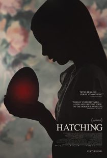 دانلود فیلم Hatching 2022198692-1027119975