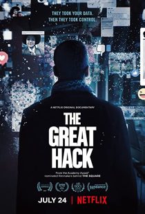 دانلود مستند The Great Hack 2019254362-624658885