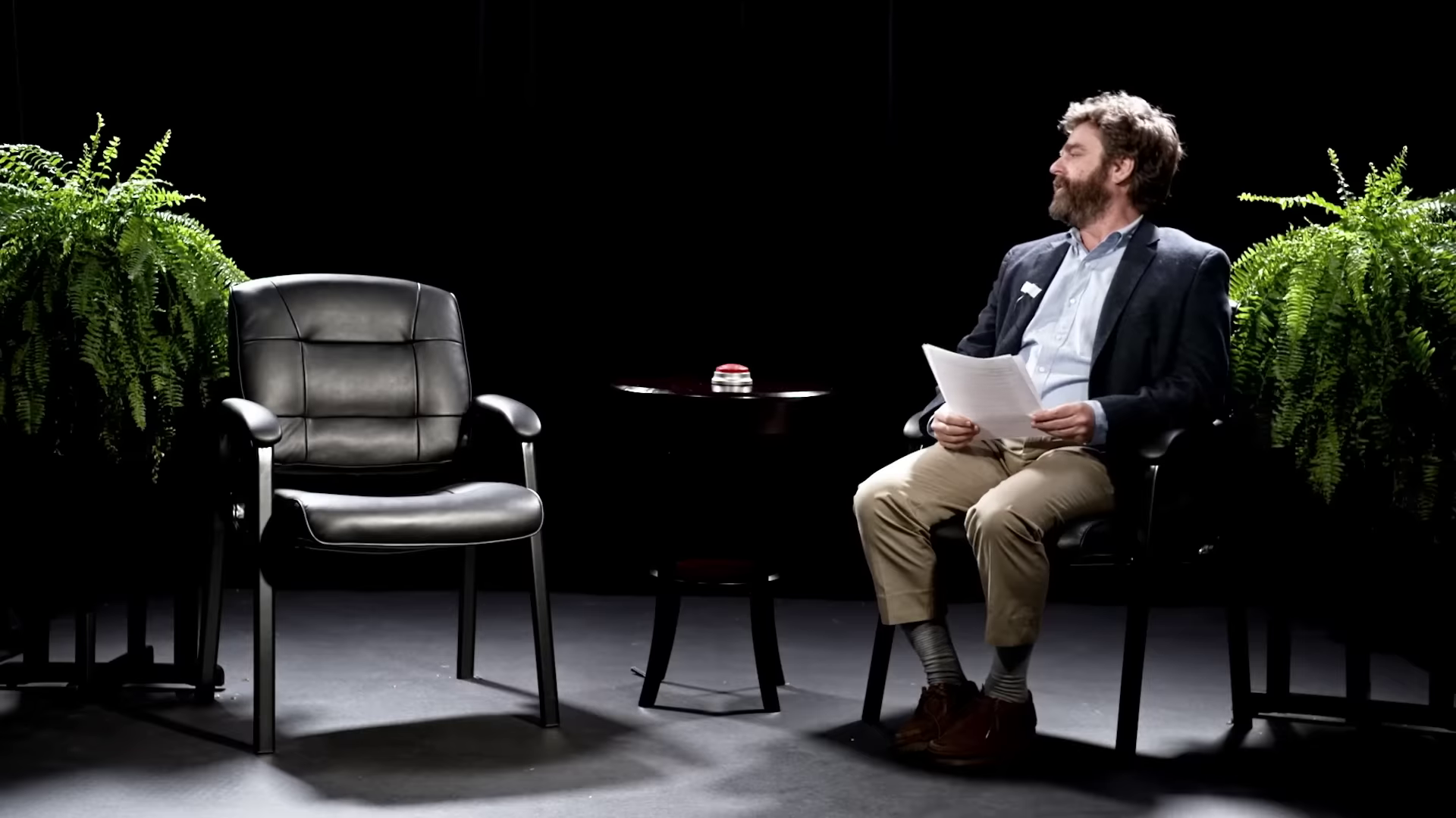 دانلود سریال Between Two Ferns with Zach Galifianakis