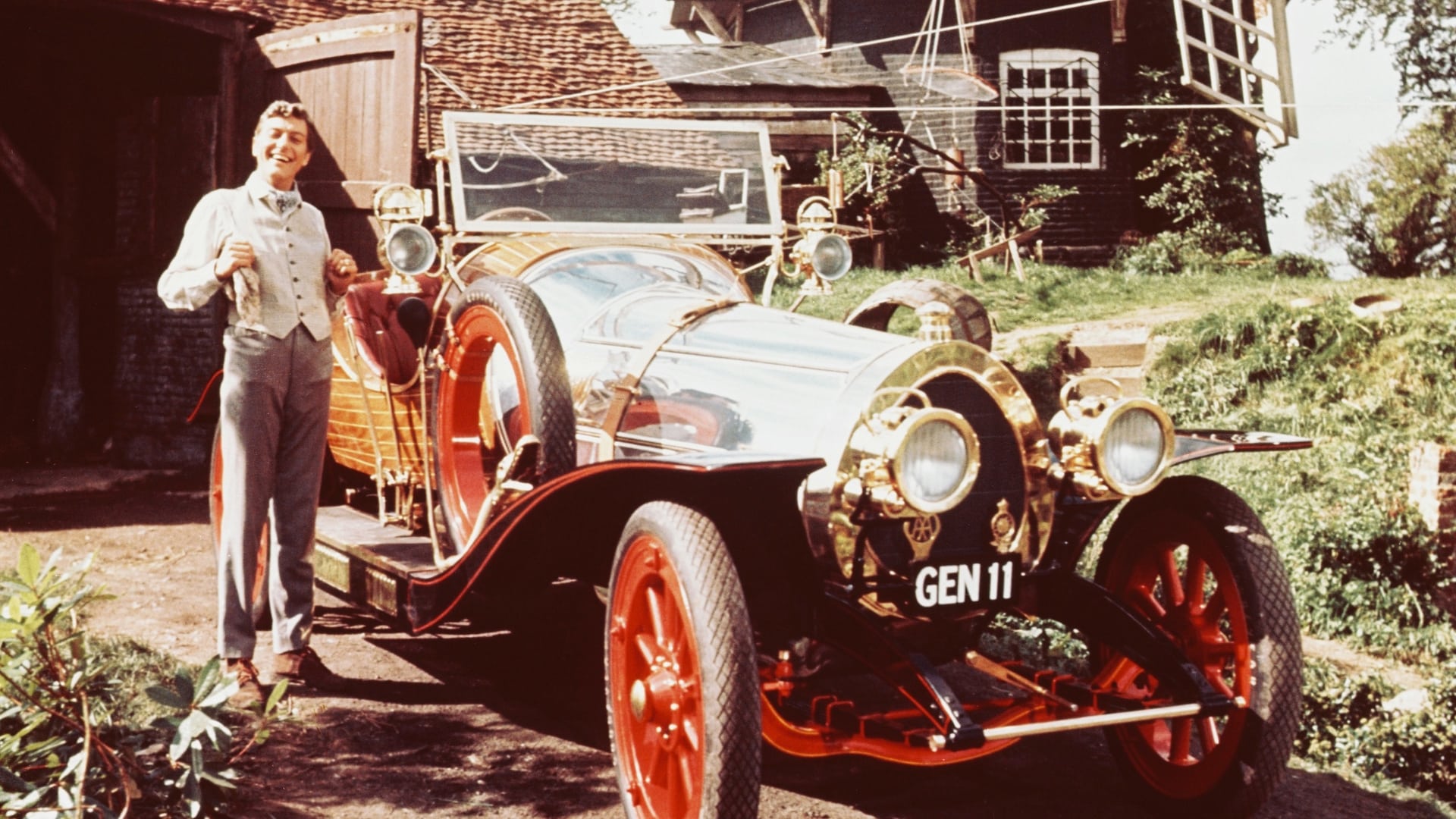 دانلود فیلم Chitty Chitty Bang Bang 1968