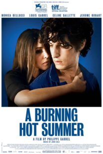 دانلود فیلم A Burning Hot Summer 2011330628-1921776818