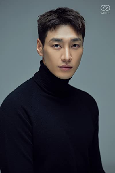 Kim Young-kwang