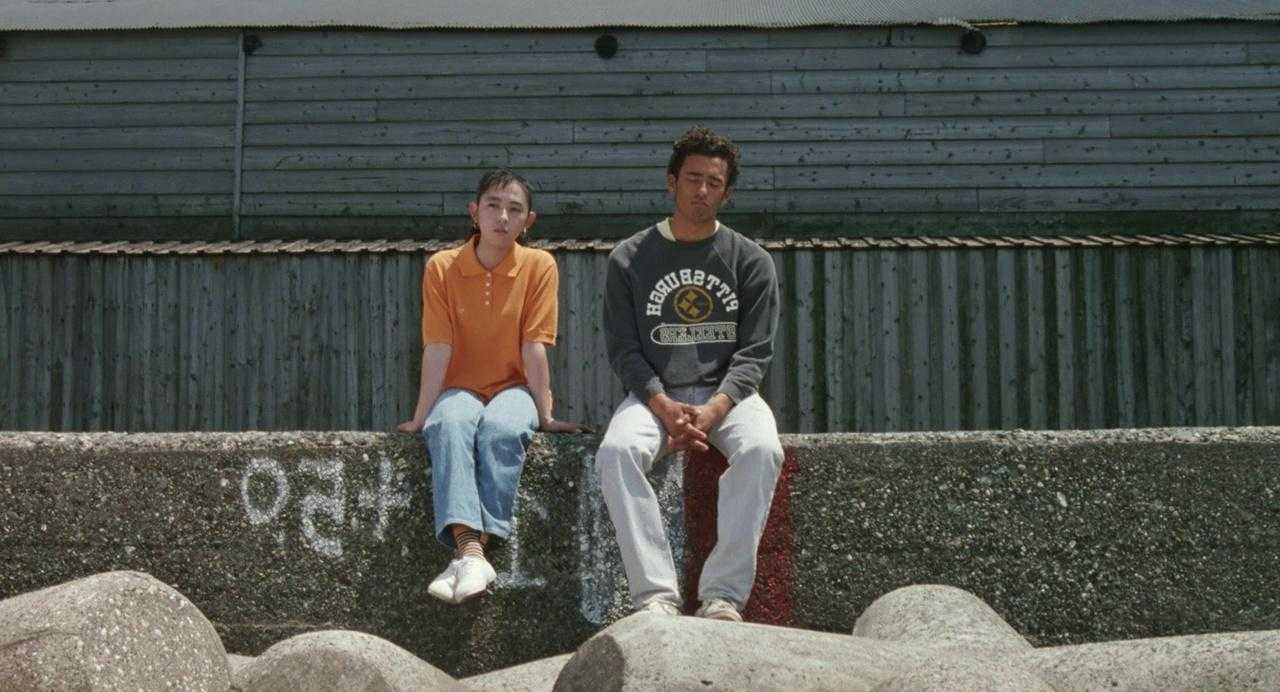 دانلود فیلم A Scene at the Sea 1991